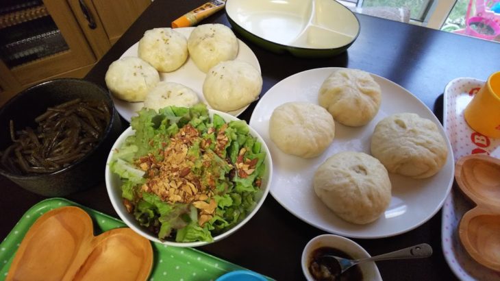 今日の夕飯～手作り肉まん＆あんまん・ナッツサラダ・蕗の佃煮